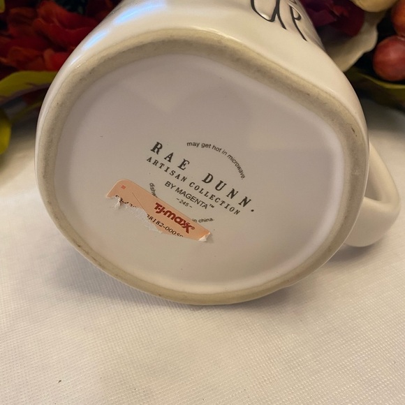 ☕️FIRM PRICE NWT Rae Dunn Glow Up Mug☕️ - Picture 3 of 4